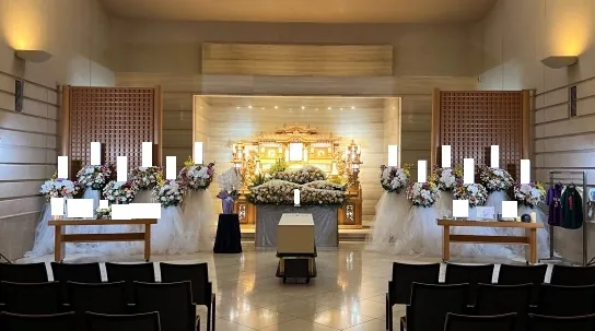 上尾伊奈斎場つつじ苑第三式場でのお別れ会の葬儀事例(画像1)
