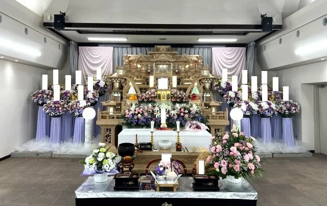 思い出の里会館での告別式の葬儀事例(画像1)