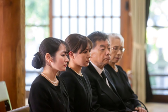 さいたま市見沼区で近親者を中心に密葬なら事前に葬儀費用をお見積りいたします